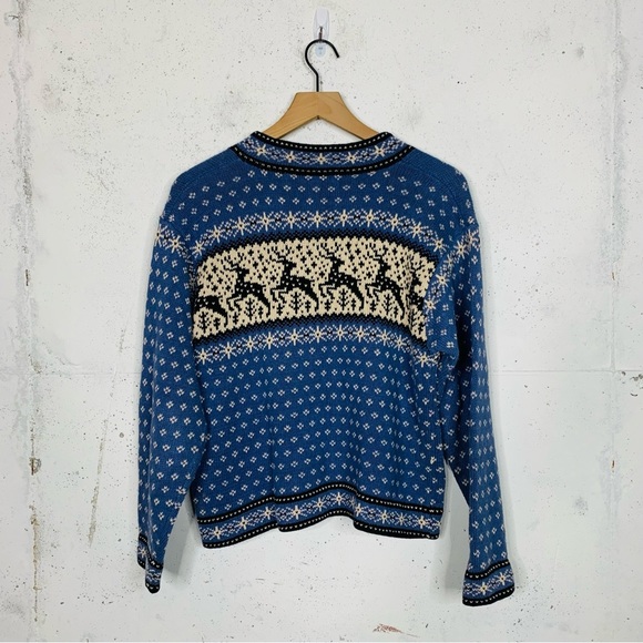Nomadic Traders Fair Isle Holiday Christmas Zip Up Sweater - Picture 7 of 11